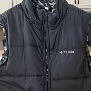 Columbia Dark Gray Puffer Vest-Women’s